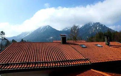 Ein allgemeiner Bergblick oder ein Berglick von der Ferienwohnung aus