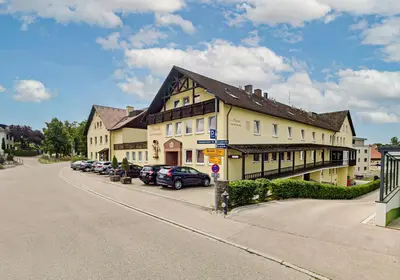 Das Gebäude in dem sich das Hotel befindet