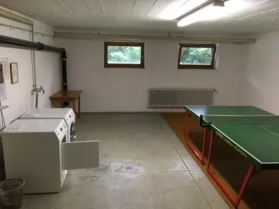Tischtennis in der Unterkunft Ferienwohnung Ewa oder in der Nähe