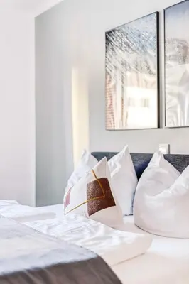 Ein Bett oder Betten in einem Zimmer der Unterkunft Limehome Augsburg Pilgerhausstraße