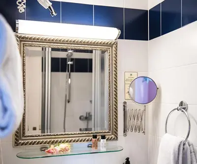Ein Badezimmer in der Unterkunft Hotel Ritzi