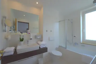 Ein Badezimmer in der Unterkunft Lizz Hotel Munich