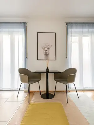 Ein Sitzbereich in der Unterkunft Apartments Ingolstadt Bauhofstraße