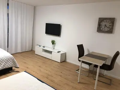 TV/Unterhaltungsangebot in der Unterkunft Apartment Augsburg Mitte