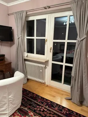 TV/Unterhaltungsangebot in der Unterkunft Gästeresidenz - Hotel - Ruthellen's Home