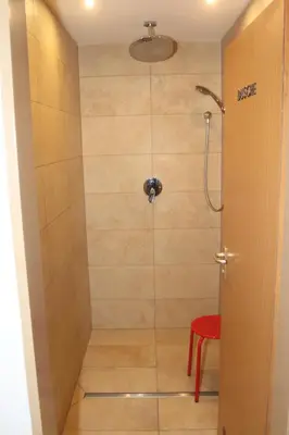 Ein Badezimmer in der Unterkunft Landhotel Gasthof Huber