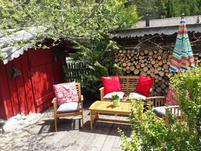 Ein Garten an der Unterkunft Gipfelkönig