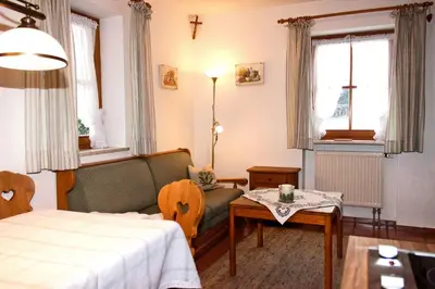 Ein Bett oder Betten in einem Zimmer der Unterkunft Ferienwohnungen Kern