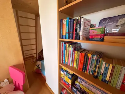 Die Bibliothek in der Ferienwohnung