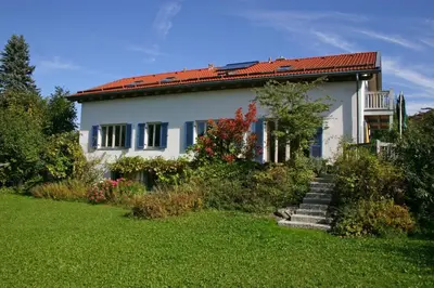 Ein Garten an der Unterkunft Ferienwohnung Neelsen