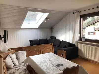 Ein Sitzbereich in der Unterkunft Heidinger