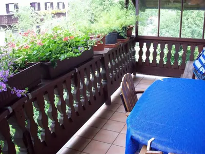 Ein Balkon oder eine Terrasse in der Unterkunft Ferienwohnung Haus Jennerwein