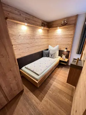 Ein Bett oder Betten in einem Zimmer der Unterkunft Ferienwohnung Lechraum in Waal