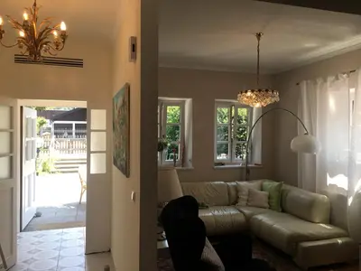 Ein Sitzbereich in der Unterkunft Haus Alpenrose, Ferienwohnung 5