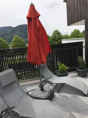 Ein allgemeiner Bergblick oder ein Berglick von der Ferienwohnung aus