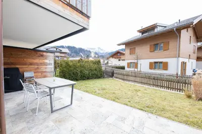 Ein allgemeiner Bergblick oder ein Berglick von der Ferienwohnung aus