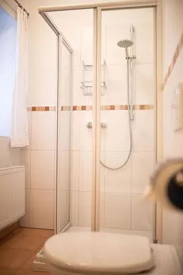 Ein Badezimmer in der Unterkunft zum Draxla in Partenkirchen