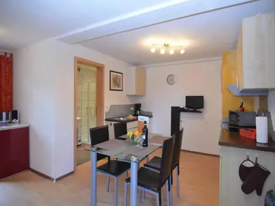 Küche/Küchenzeile in der Unterkunft Gemütliche Ferienwohnung, Lechbruck