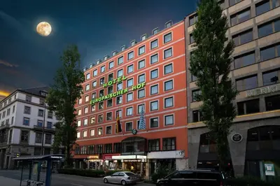 Das Gebäude in dem sich das Hotel befindet