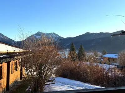 Grundriss der Unterkunft Ruhige Chalets mit Seeblick in zentraler Lage mit frisch renovierter Küche