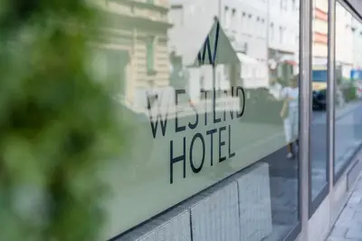 Ein Zertifikat, Auszeichnung, Logo oder anderes Dokument, das in der Unterkunft Westend Hotel (non-smoking) ausgestellt ist