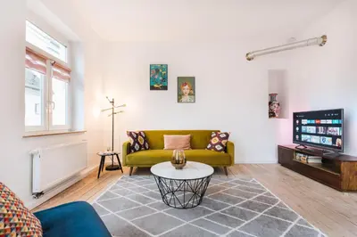 Ein Sitzbereich in der Unterkunft #1 AUGSBURG Altstadtjuwel