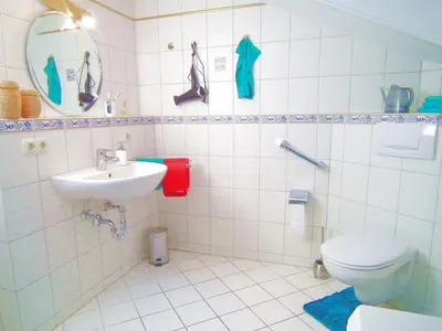 Ein Badezimmer in der Unterkunft Ferienwohnung Das Inge die Oberne in Bernau