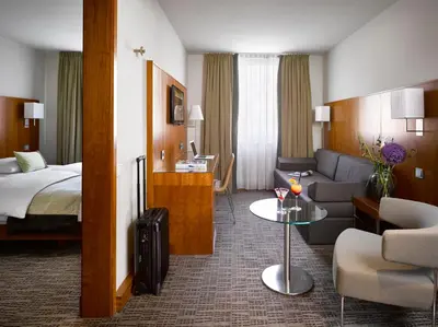 Ein Bett oder Betten in einem Zimmer der Unterkunft K+K Hotel am Harras