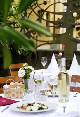 Getränke in der Unterkunft Hotel Deutsches Theater Stadtzentrum