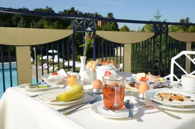 Essen im Hotel oder in der Nähe