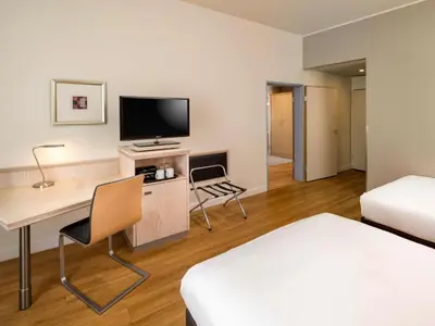TV/Unterhaltungsangebot in der Unterkunft Mövenpick Hotel München-Airport