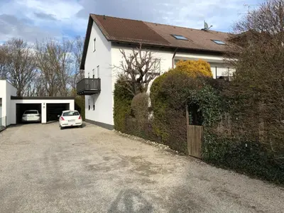 Das Gebäude in dem sich die Ferienwohnung befindet