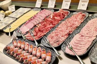 Essen im Hotel oder in der Nähe