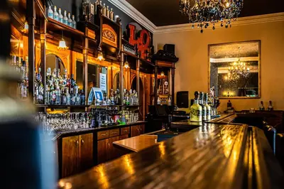 Lounge oder Bar in der Unterkunft Boutique Hotel Krone München