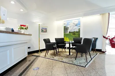 Ein Sitzbereich in der Unterkunft Hotel Aurbacher Hof GmbH