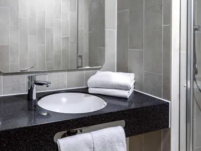 Ein Badezimmer in der Unterkunft B&B Hotel München-Putzbrunn