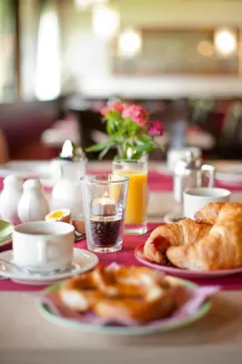 Essen im Hotel oder in der Nähe