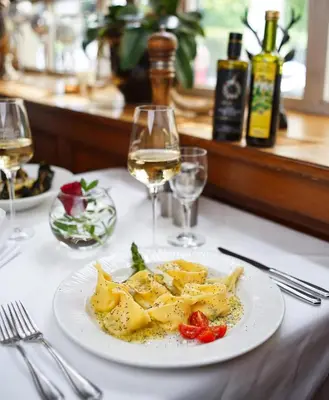 Essen im Hotel oder in der Nähe