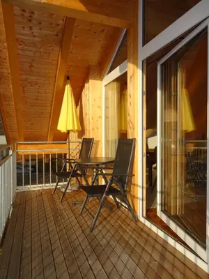 Ein Balkon oder eine Terrasse in der Unterkunft Ferienwohnung Seidlpark im Haus Ecker