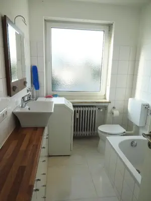 Ein Badezimmer in der Unterkunft Moderne Wohnungen am Bahnhof Dachau mit direkter S-Bahn Verbindung nach München
