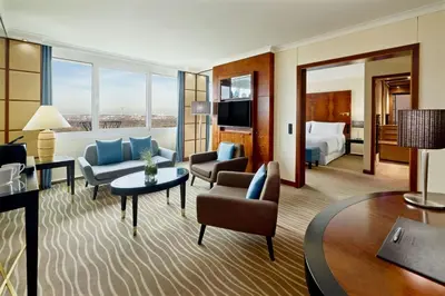 TV/Unterhaltungsangebot in der Unterkunft The Westin Grand Munich