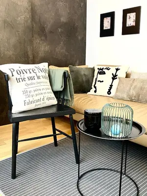 Ein Sitzbereich in der Unterkunft Grace-Design-Apartment - very central
