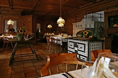Ein Restaurant oder anderes Speiselokal in der Unterkunft Dorint Sporthotel Garmisch-Partenkirchen