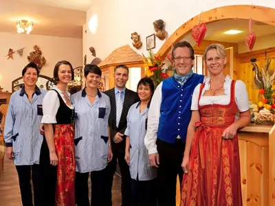 Gäste, die in der Unterkunft Hotel Hahn übernachten