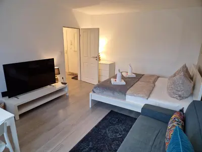 Ein Sitzbereich in der Unterkunft Schöne Wohnung zentral Dachau(20 min zum HBF München)