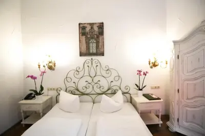 Ein Bett oder Betten in einem Zimmer der Unterkunft Hotel Seibel