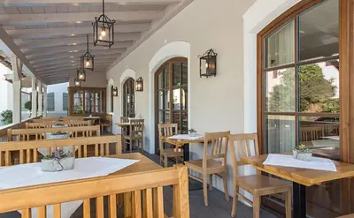 Ein Restaurant oder anderes Speiselokal in der Unterkunft Hotel Wirt z´ Engelsberg