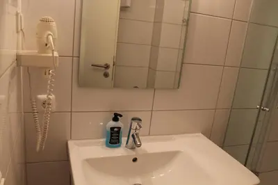 Ein Badezimmer in der Unterkunft Hotel am Viktualienmarkt