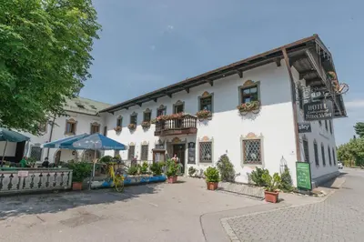 Das Gebäude in dem sich das Hotel befindet