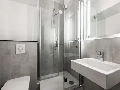 Ein Badezimmer in der Unterkunft B&B Hotel Ingolstadt-Ost